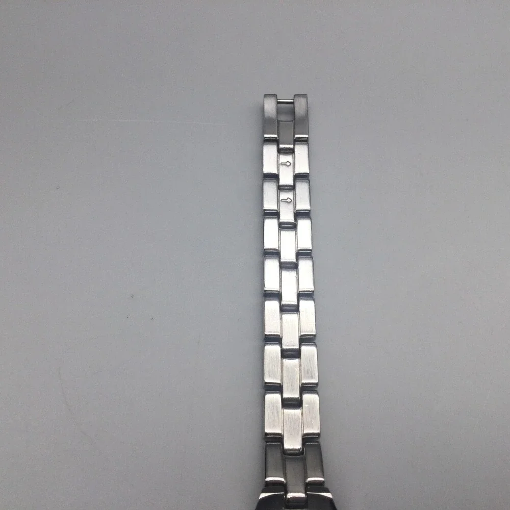 Armitron Now Womens Watch 22mm Pink MOP Crystals Silver Tone New Battery 7.25